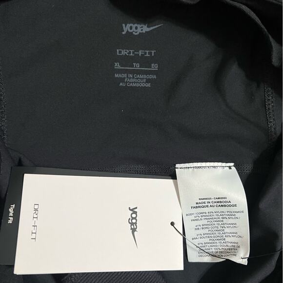 Nike Yoga Luxe Dri-FIT Matte Jumpsuit - Picture 12 of 14